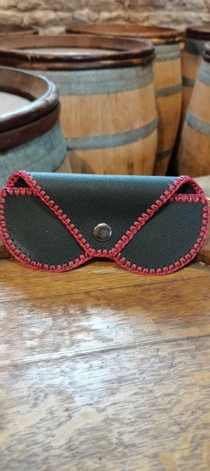 Noir et rouge